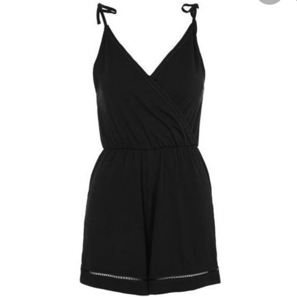 TopShop size 2 petite black tie spaghetti strap faux wrap playsuit romper - Picture 1 of 10